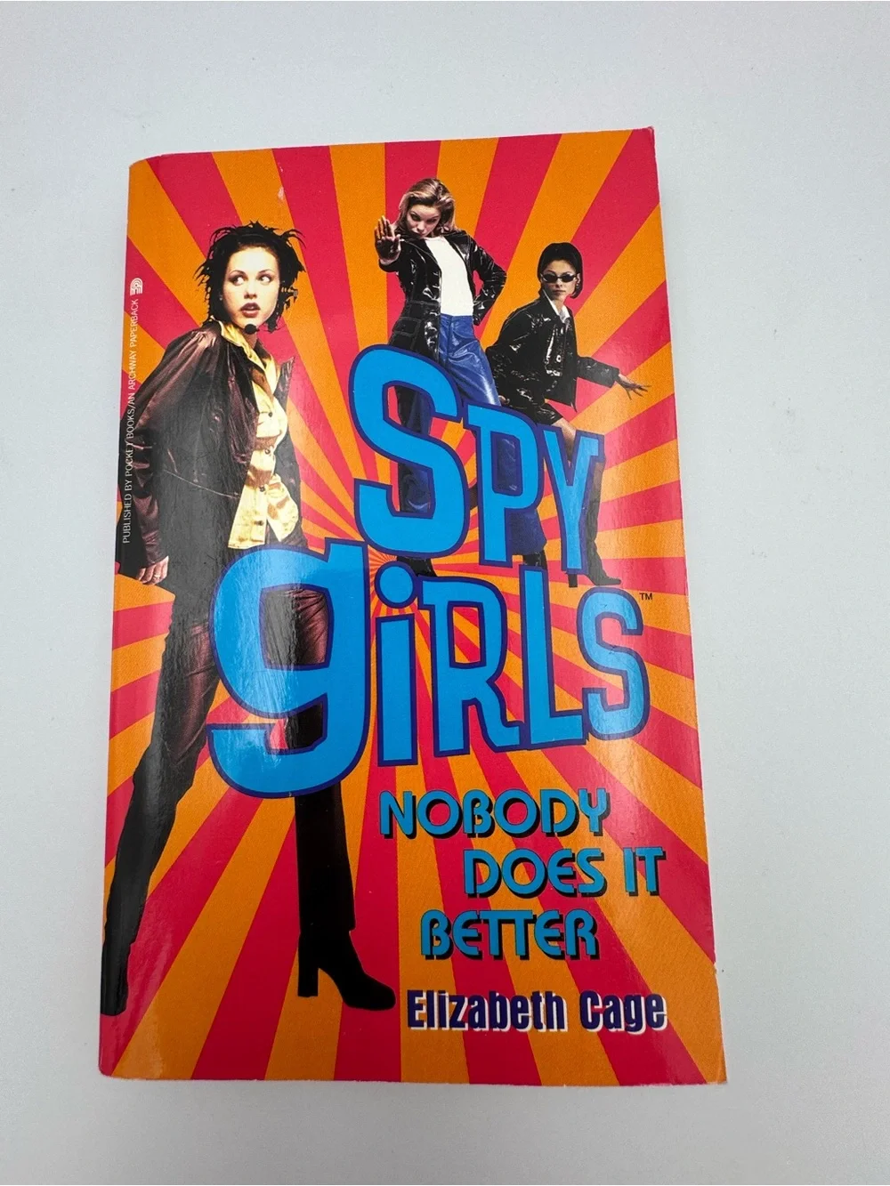 Spy Girls Nobody Does It Better #3 Elizabeth Cage 1999‎ Paperback YA Book